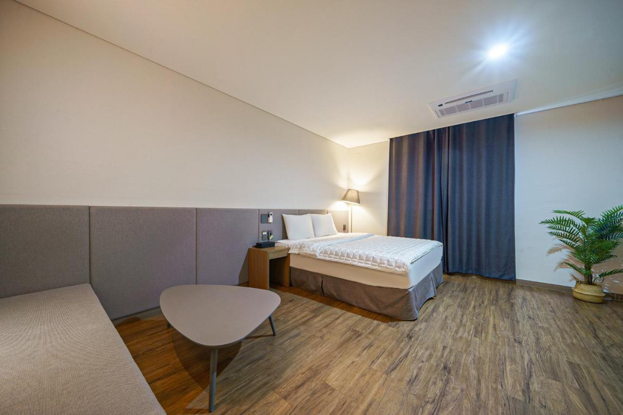 Mtm Family Hotel 庆州 外观 照片